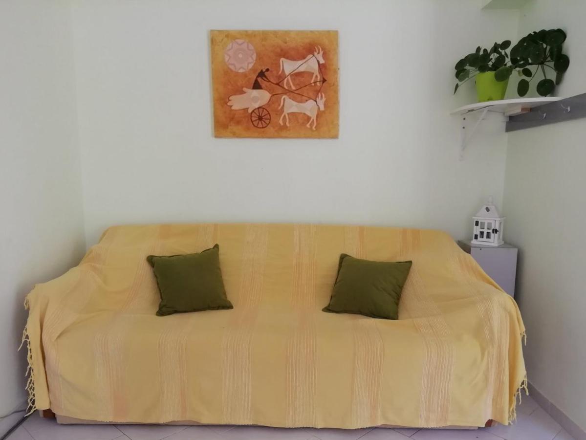 Mirta Apartments Family Farm Будва Екстер'єр фото