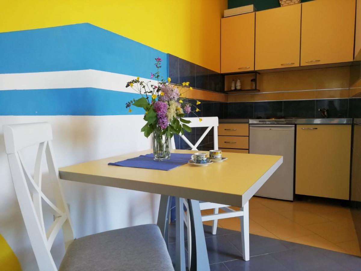 Mirta Apartments Family Farm Будва Екстер'єр фото