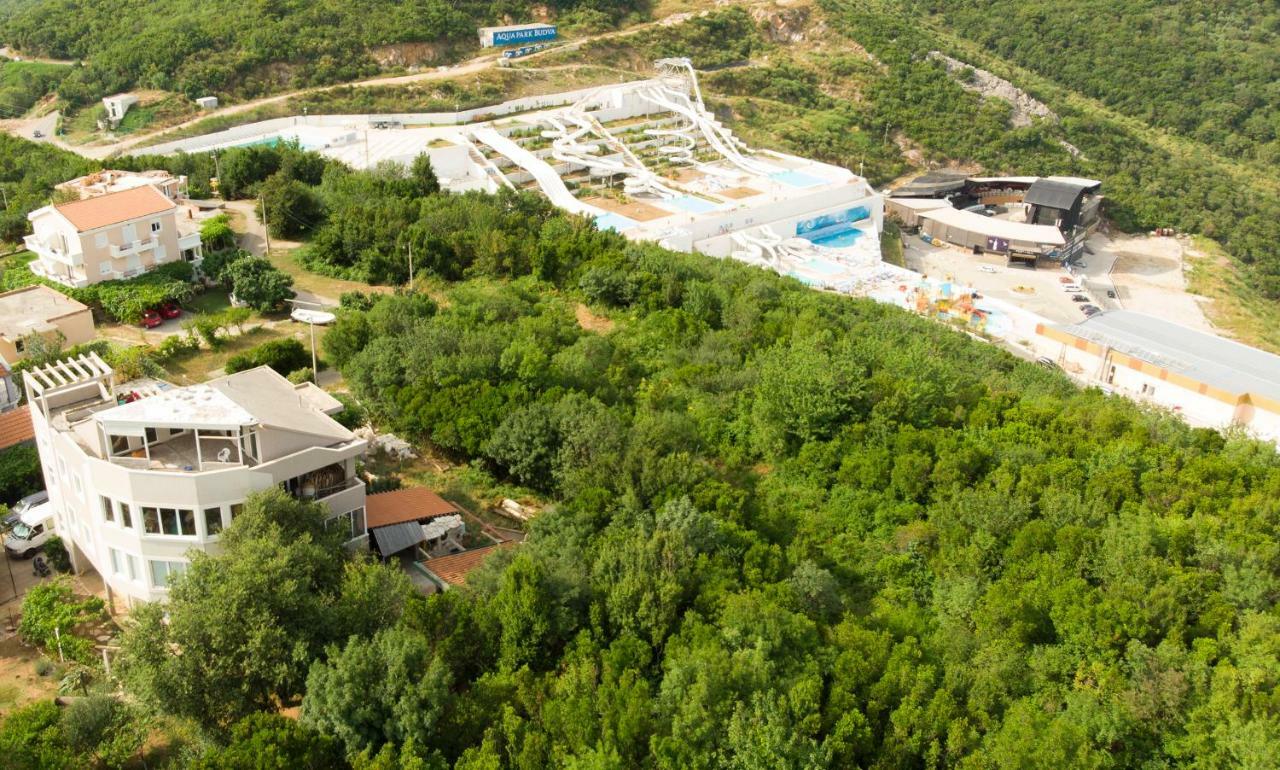 Mirta Apartments Family Farm Будва Екстер'єр фото